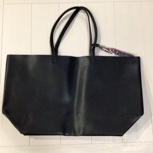 Victoria Secret Tote.